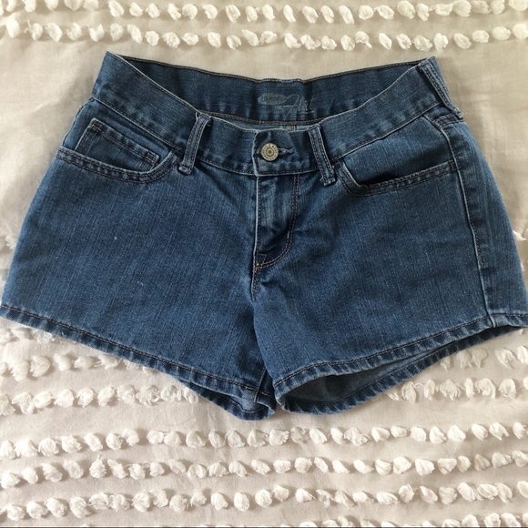 ✨Old Navy Flirt Jean Shorts - Picture 2 of 4